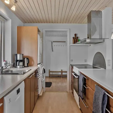 M326-vaeggerlose-tvetandvej-9 Feriehus Bøtø By